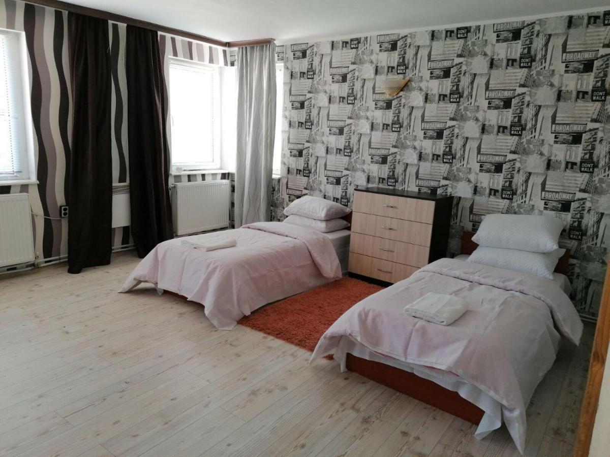 White House Silistra Hotell Exteriör bild